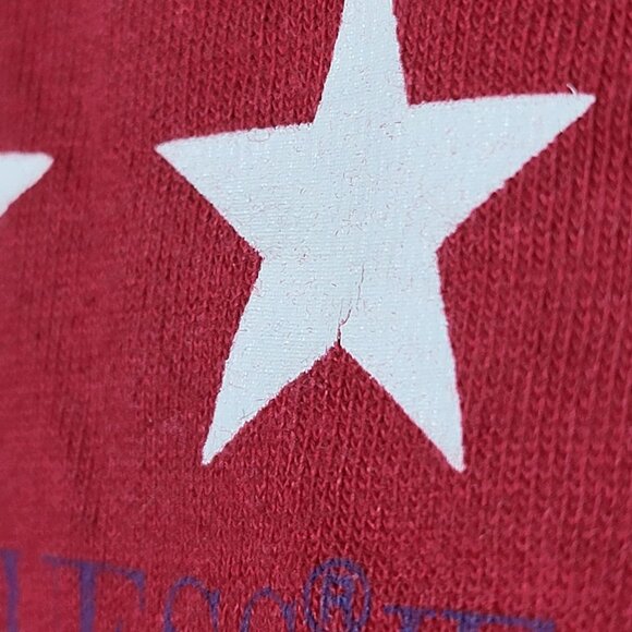 Guess Jeans Womens Red Star Graphic T-Shirt Size Medium Large Y2K 90s Americana - Picture 3 of 9